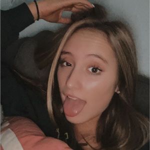 Meet your Posher, Riley